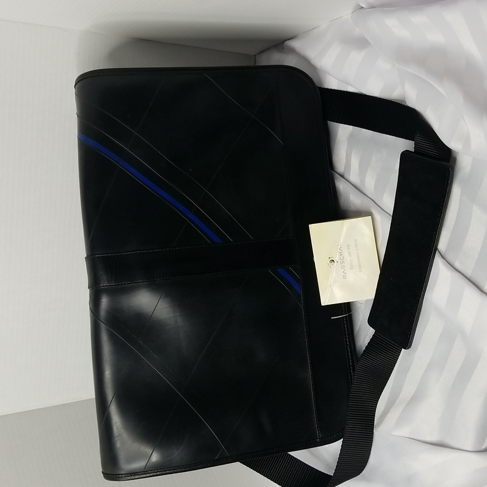PASSCHAL RECYCLED LEATHER BRIEFCASE IN BLACK WITH BLUE STRIPE